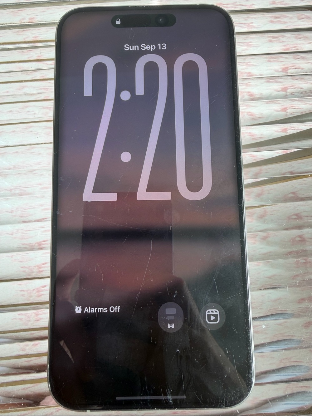 Used iPhone 15 Pro Max - Picture 2 of 3